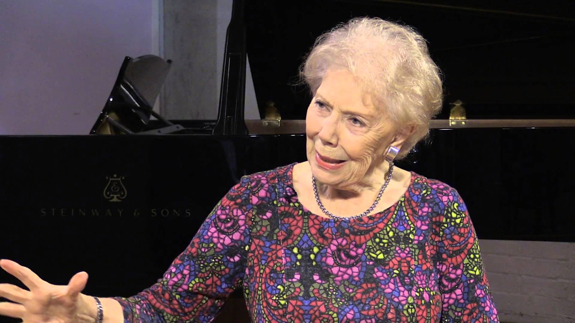 The art of mezzo-soprano Dame Janet Baker | WFMT